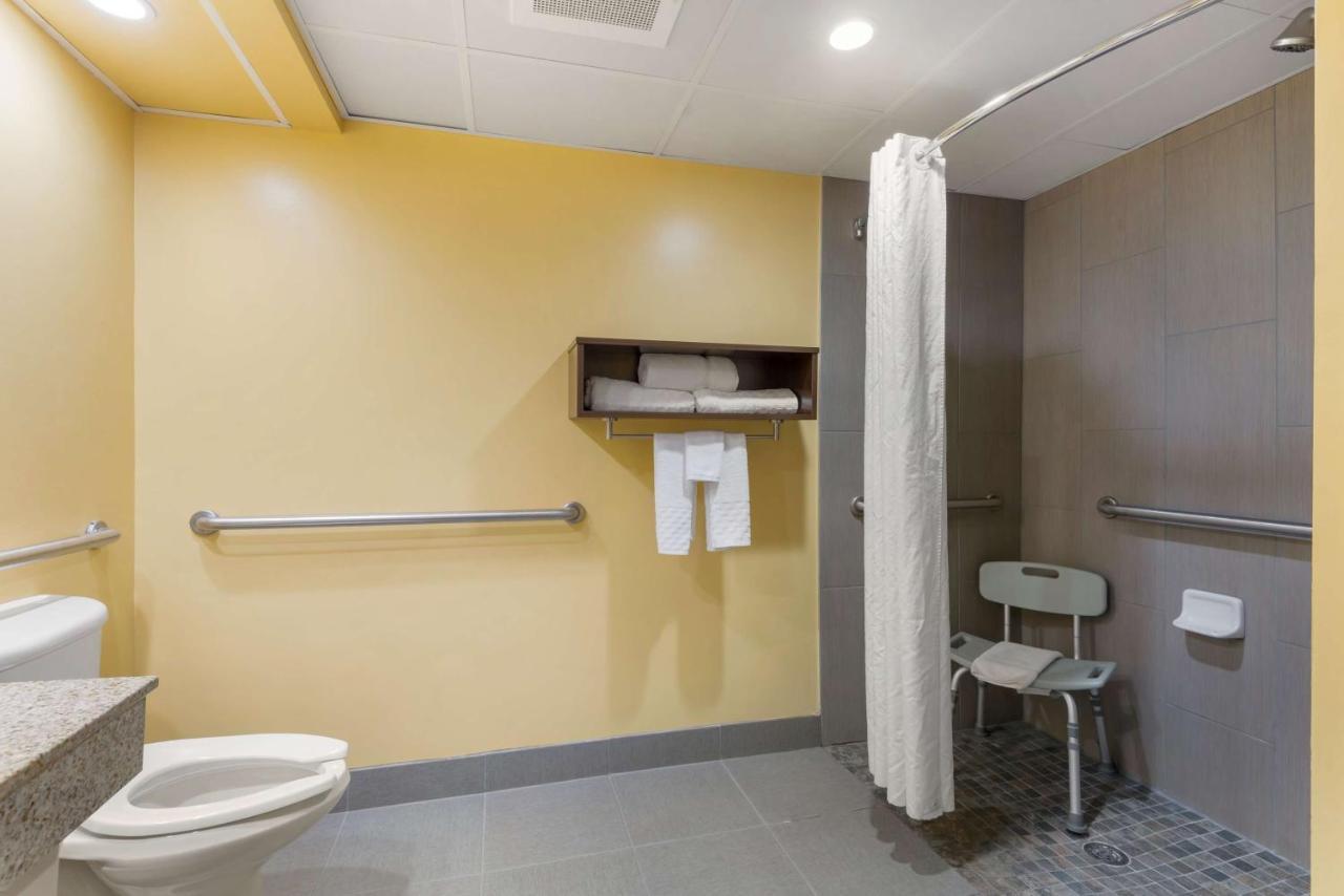 Best Western Plus Suites Greenville Ngoại thất bức ảnh