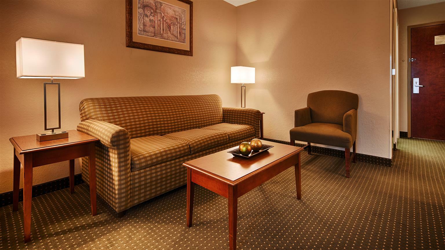 Best Western Plus Suites Greenville Ngoại thất bức ảnh